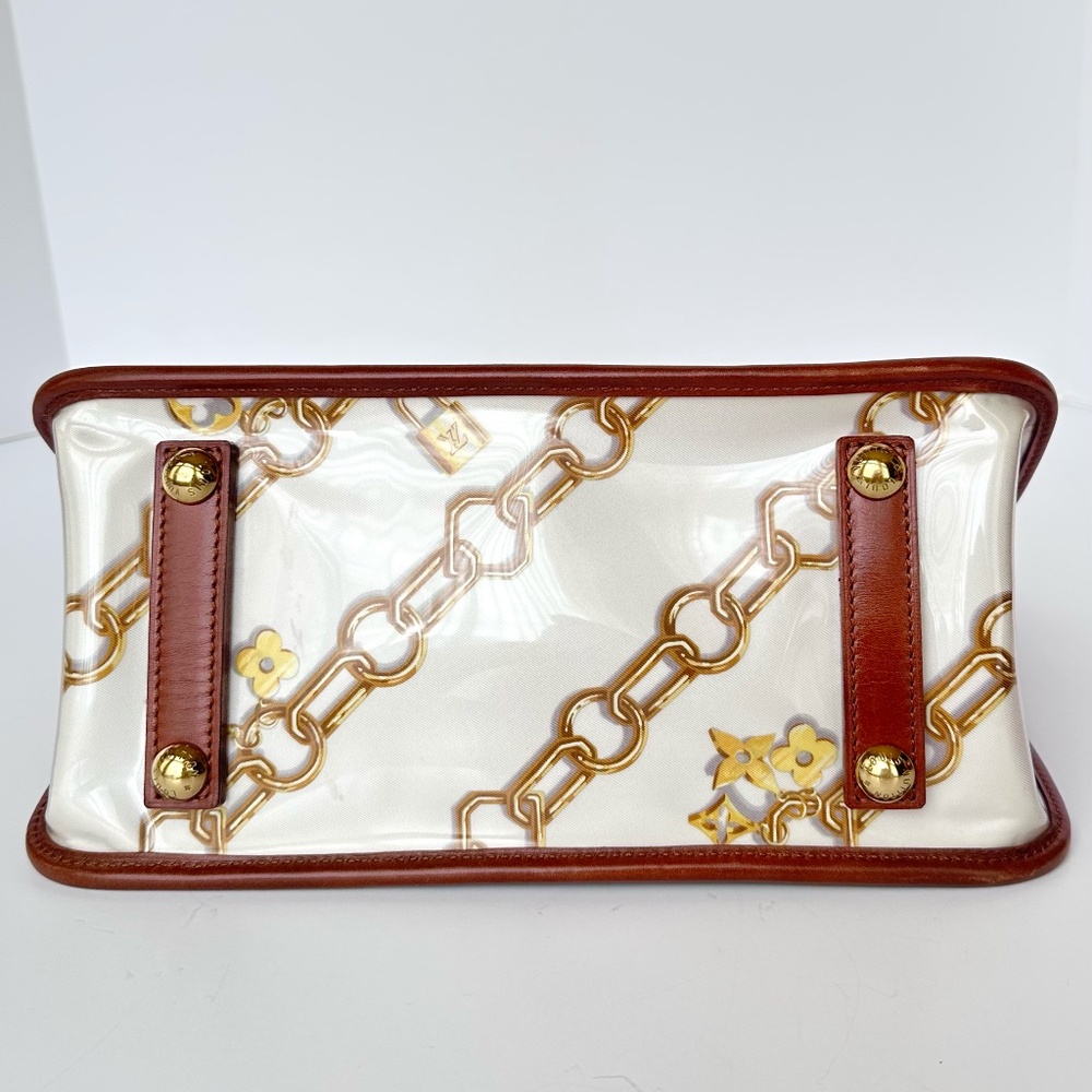 Louis Vuitton Limited Edition White Monogram Charms Cabas PVC bag - Picture 5 of 15